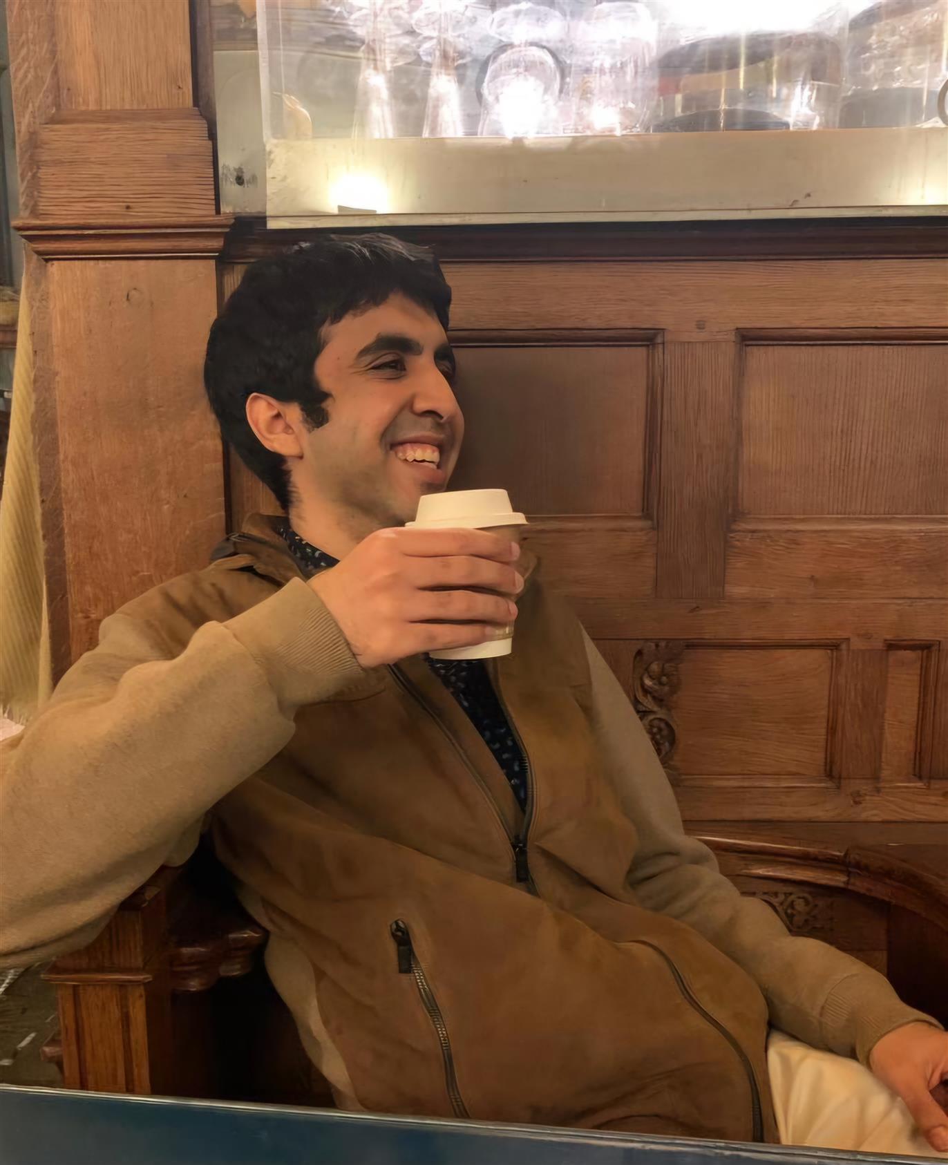 8e9486de-a376-4c35-83b5-26b03e6bdf0dYazad Aria.jpg